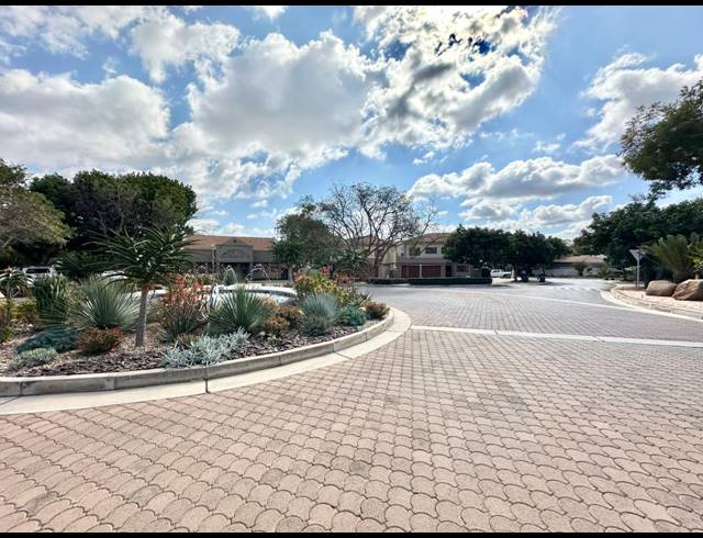 4 BEDROOM HOUSE FOR SALE IN CYCAD ESTATE